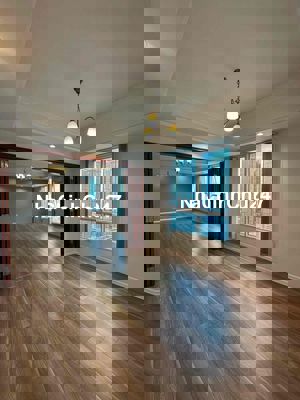 Bán penhouse 4PN- 275m2 The Manor 2 chính chủ