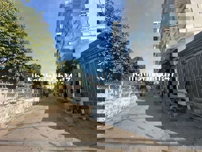 1000🏡🏡🏡GIÁ CHỦ ĐÃ CHÀO HẺM XE TẢI TRÁNH THÔNG -