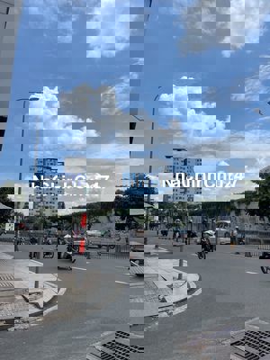 Chính chủ cần bán nhà Cấp 4 Lũy Bán Bích, sổ hồng riêng giá Nhỉnh 5tỷ