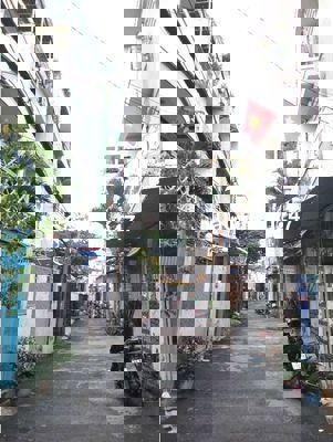 NHÀ 4 TẦNG ĐÚC, HẺM NHỰA 5M XE HƠI THÔNG, SÁT TRƯỜNG CHINH TÂN BÌNH