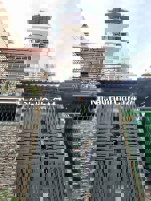 Chính Chủ Gửi 3 Tầng 35m2 sát Mặt tiền Ngay Chợ Gò Vấp Chỉ 5.49 tỷ