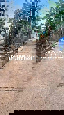 chính chủ cần bán gấp lô đất gần mặt tiền