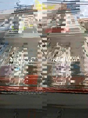 Nhà Nguyên Căn Quận 10