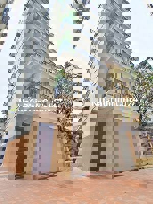 Bán nhà 5 tầng thang máy – Ô tô vào tận nhà – Lĩnh Nam, Hoàng Mai