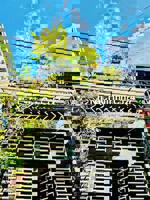 GẦN GA T3  - HẺM NHỰA THÔNG THOÁNG - NHÀ ĐẸP 3 TẦNG - 4PN - 52M NHỈNH