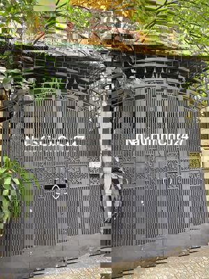 Nhà mặt đất 103m2, đường Nguyễn Trãi, quận 5, giấy tờ chính chủ