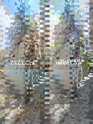 Bán nhà 2 Mặt Hẻm Trường Chinh,P14,TB.dt 5.3x12. 1 Lầu chỉ hơn 5 TỶ