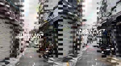 Hẻm 449 Trường Chinh. DT 4,5x14m ( 64m2) giá 7.9 tỷ