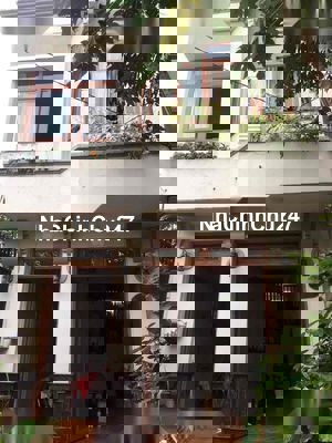 HXH TRƯỜNG CHINH NHÀ ĐẸP RỘNG THOÁNG 1 LẦU 3PN3WC 5,1x20m