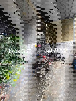 bán căn nhà gác lửng đúc kiệt 3m 672 trường chinh gần đường chính