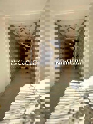 CHÍNH CHỦ BÁN NHÀ NGỌC THUỴ, DÂN XÂY 40M2, 5,9 TỶ