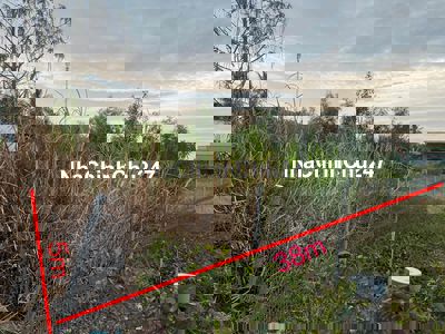 Đất thổ cư sổ chính chủ Bến Lức - Long An còn 680tr