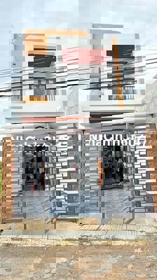 Chính chủ Bán nhà lầu ngay Chợ, Trường Học, trả trước 800tr