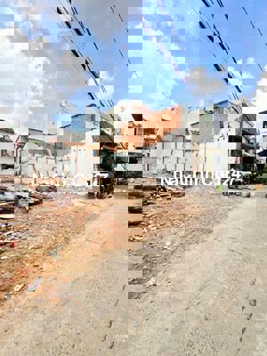 CHÍNH CHỦ BÁN RẺ ĐẤT HẺM 631 LĐT P16