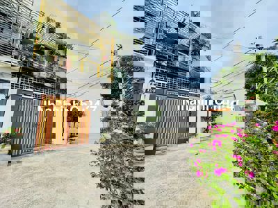 Đất Trường Thọ 85m2 full HXH khu dân trí kế Chương Dương Home-Ga metro