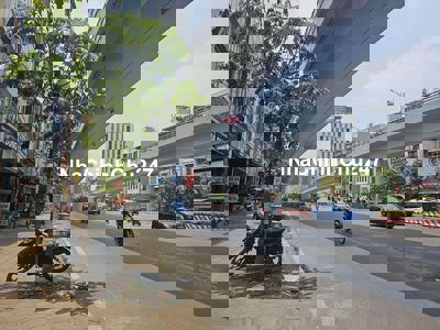 MẶT PHỐ TRƯỜNG CHINH - MẶT TIỀN 10M - VỈA HÈ RỘNG - DÒNG TIỀN ĐỈNH CAO