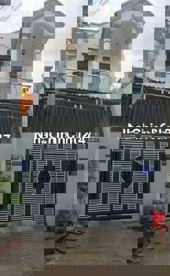 Chính chủ nhà trệt + lầu Võ Văn Hát, Quận 9