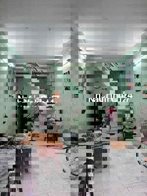 bán nhà diện tích khủng 104m2 mặt tiền trường chinh