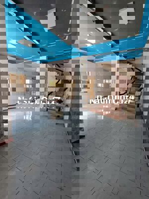 Nhà Mặt Tiền Đường Phan Chu Trinh| 11m x 25m| 3 tầng