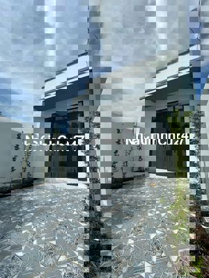 Chủ chuyển công tác cần ban nhà mới xay