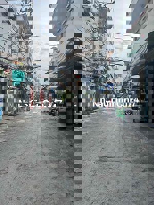 Nhà mới 5 tầng. HXH 1 trục.Dtich 42m (3,8x11).Gần Chu Văn An.Chỉ 7 Tỷ