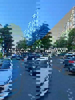 Bán nhà phố liền kề đông hòa dĩ an