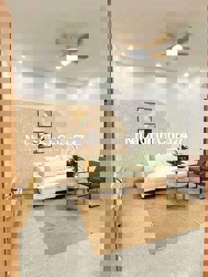 Thật 100%, chính chủ bán nhà Trần Quang Diệu, lô góc, ngõ nông,nhà mới