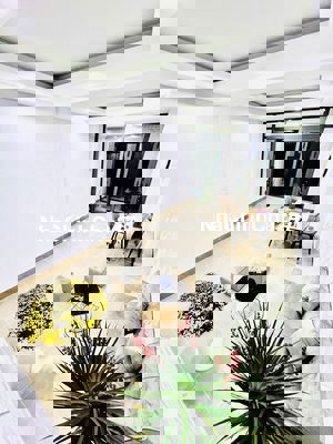 Bán  nhà HXT Nguyễn Phúc Chu, P15 Tân Bình, Chỉ 7.5 tỷ.