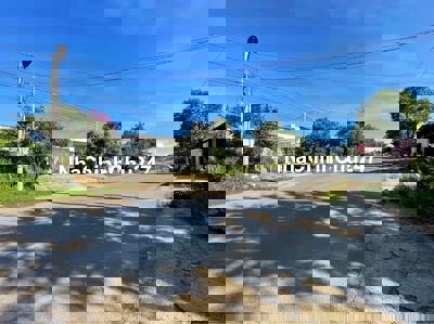 Chuyển công tác xa, Chủ bán lô đất đẹp 150m2 xã Lộc Quảng giá 18tr/m2