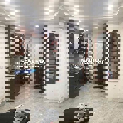 Thật 100%, Trường Chinh, TT Đống Đa, sát phố, nhà đẹp ở ngay 31m2 * 6T