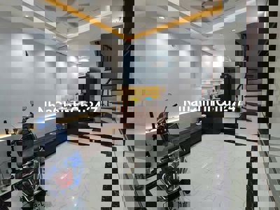 Bán nhà Chính chủ, Nam Từ Liêm- cách ĐH đông á, CD FPT chỉ 500m.