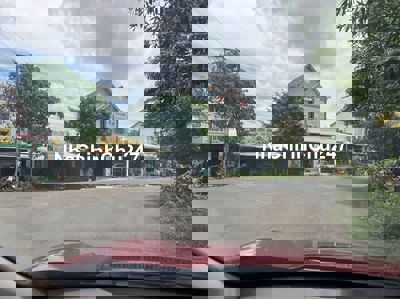 Chủ kẹt tiền cần ra gấp