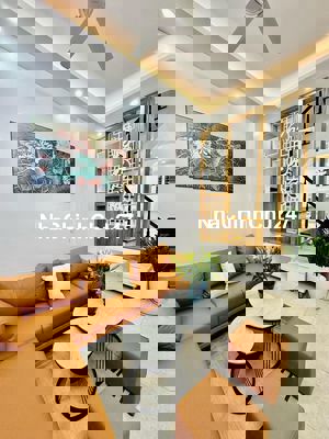 2 thoáng mới tinh phố Đông Quan, ngõ 3 gác, full nội thất xịn 47m*5T