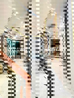 --Bán nhà hẻm xe hơi Trường Chinh phường 13 Tân Bình (4,5x16) hơn 7 tỷ