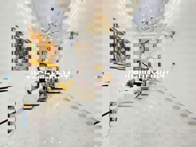 Thật nhanh ! Nhà Đặng Tiến Đông, ô tô đỗ cửa, kinh doanh, dt 40m2 * 4t