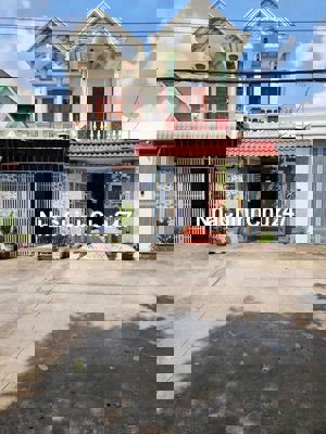 Bán Nhà Lầu Trệt Đường 7m Thông, Tân Đông Hiệp, TP Dĩ An