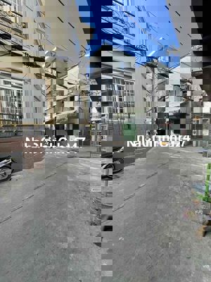 quận7-phường TÂN THUẬN ĐÔNG-TRẦN VĂN KHÁNH-HẺM XE HƠI