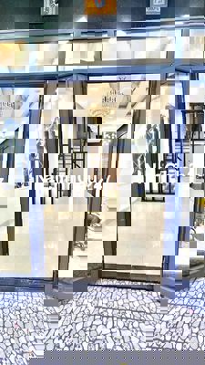 Chính chủ cần bán nhà đầu kiệt Trần Cao Vân kinh doanh được