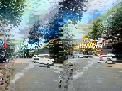 Bán nhà 1T2L góc 2 mặt tiền đường Phan Chu Trinh P. Quang Vinh chỉ