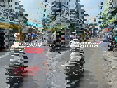 Nhà 3 lầu,sân thượng 6,4x25m, MT đường ĐHT 02 gần chợ cây sộp 13,9 tỷ