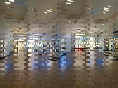 Khách định cư Mỹ cần bán gấp nhà mặt tiền trung tâm TP Phan Rang