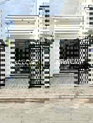 CHỦ NHÀ ĐANG CẦN TIỀN BÁN GẤP NHÀ ĐINH ĐỨC THIỆN 890TR SHR