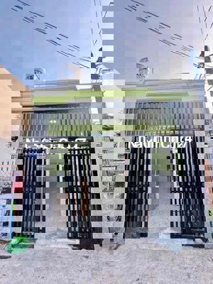 Chính chủ cần Bán nhà Sổ Hồng Riêng giá rẻ hiếm hoi Trung Chánh HM