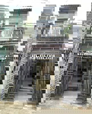 Chính chủ cần bán nhà ngay TT Thủ Dầu Một 1 trệt 1 lầu chỉ 1tỷ860-SHR