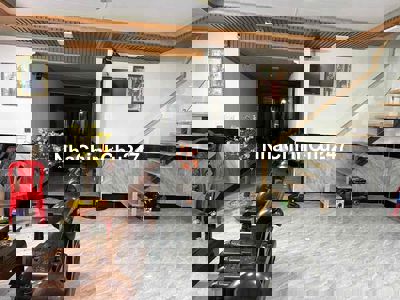 NHÀ ĐẸP NGAY CHỢ ĐÔNG THẠNH 7X25 ĐƯỜNG 5M NHÀ ĐẸP Ở NGAY