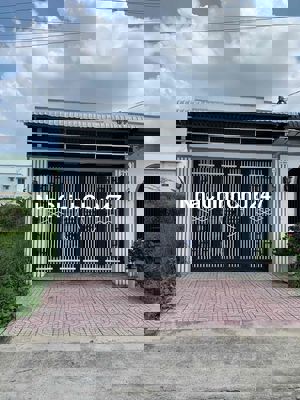 bán nhà còn mới khu nhf ở hoàng hảo chính chủ nán