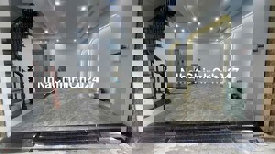 BÁN NHÀ PHỐ TRƯỜNG CHINH 45m x 7 tầng x mt 6m - GIÁ : 17tỷ KINH DOANH