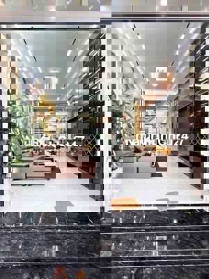 CHỦ KẸT TIỀN CẦN BÁN GẤP CĂN NHÀ 1 KIÔT + 5 phòng trọ