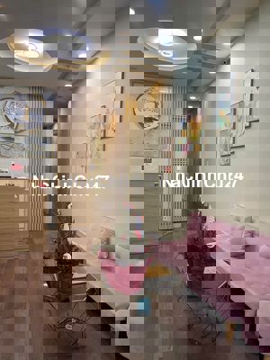 Chính chủ Bán nhà Mặt tiền Trần Văn Đang P11 Q3 77m2 3lầu giá 19,5 tỷ