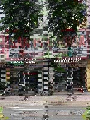 Nhà mặt tiền , đường Trường Chinh , quận 12 , giấy tờ chính chủ